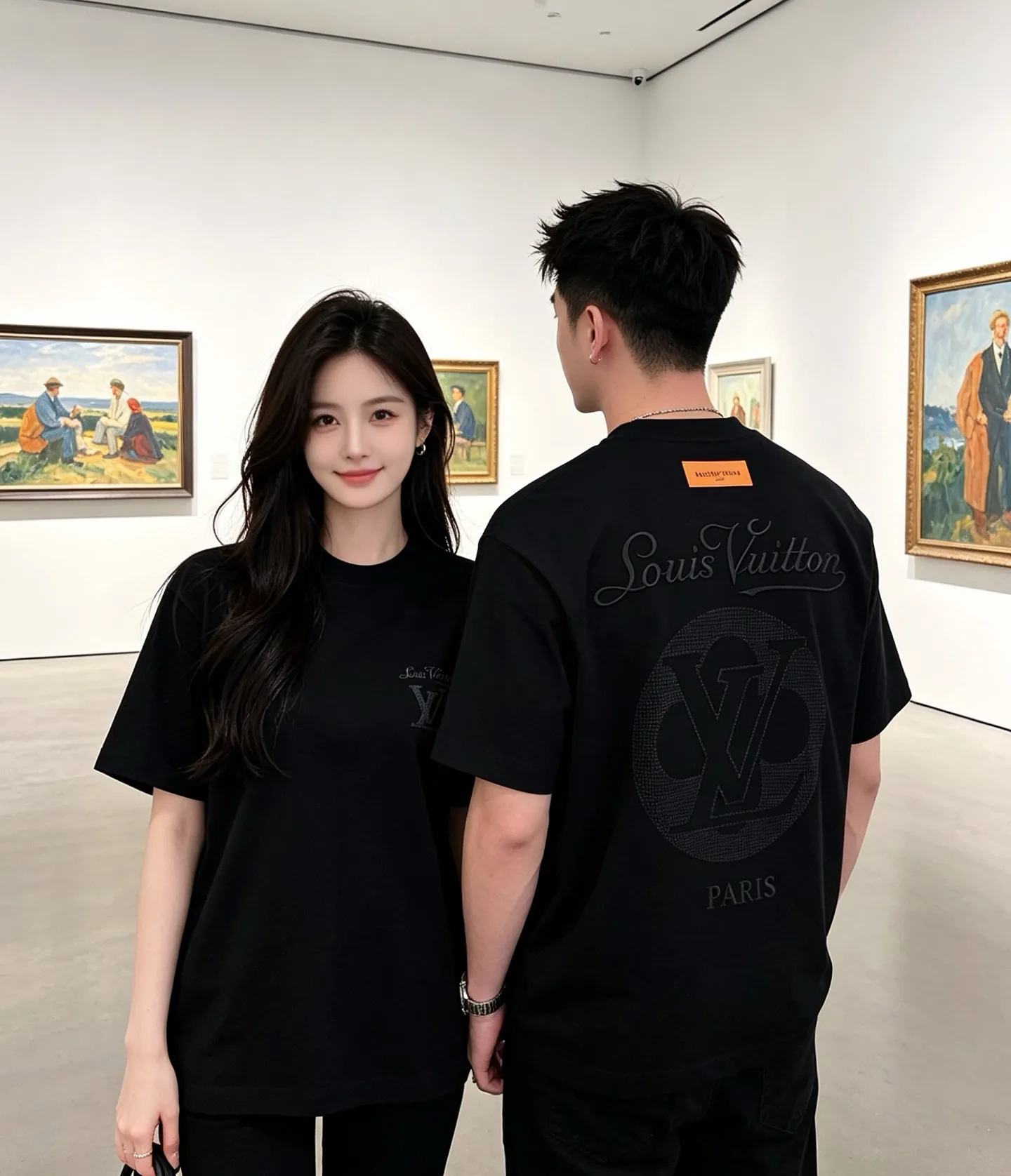 Louis Vuitton/Louis Vuitton hollow tatami embroidered round neck short sleeves on the back